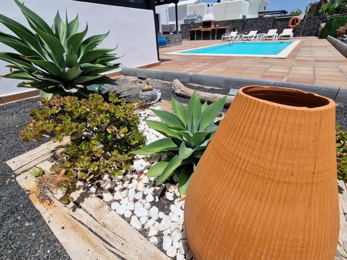 Villa Lola Playa Blanca  Exterior foto